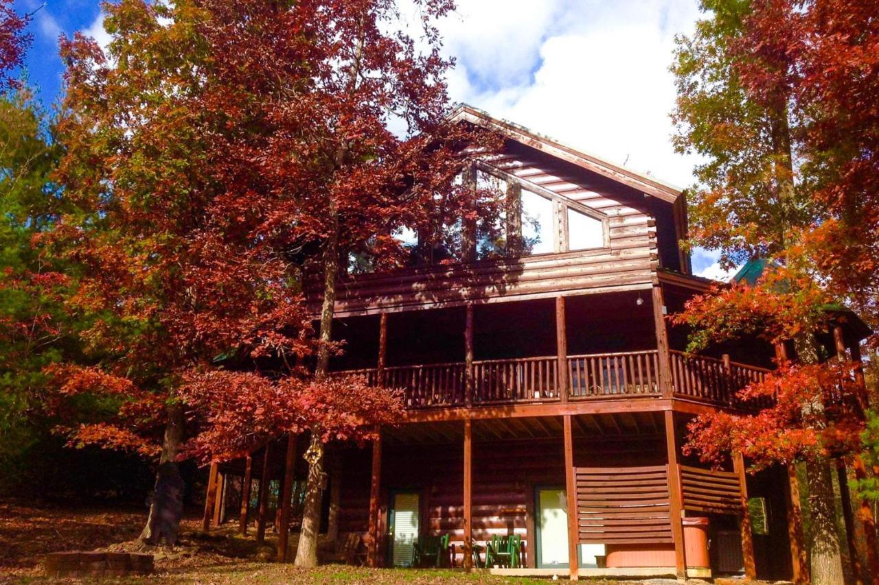 On Solid Ground Sevierville Exterior foto